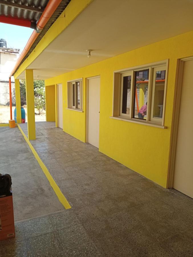 Hostal The Friends Panajachel Exterior foto